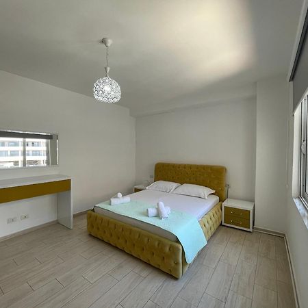 Cava Apartments Sarande Bagian luar foto