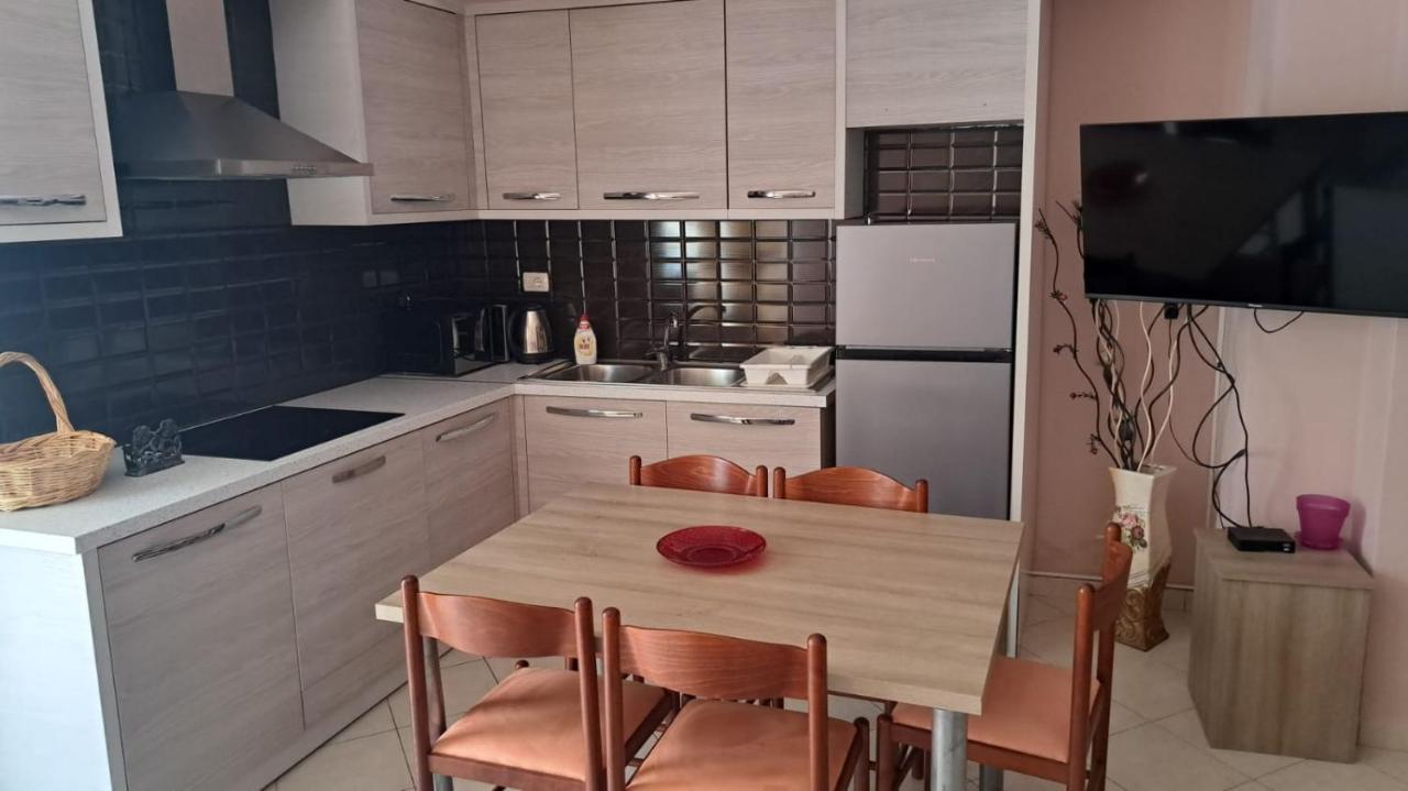 Cava Apartments Sarande Bagian luar foto