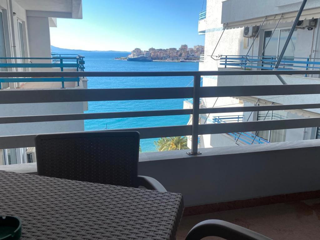 Cava Apartments Sarande Ruang foto