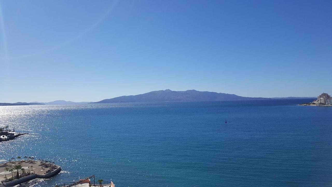 Cava Apartments Sarande Bagian luar foto