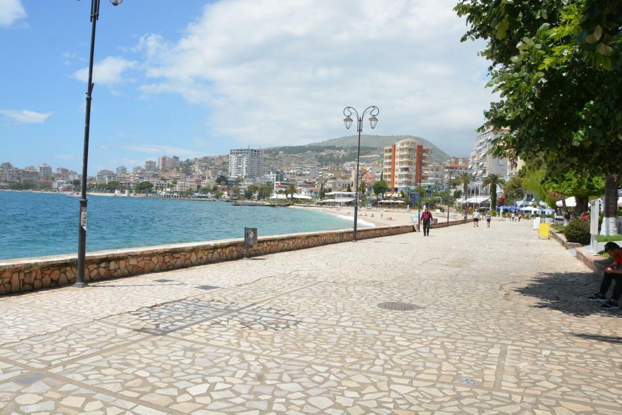 Cava Apartments Sarande Bagian luar foto